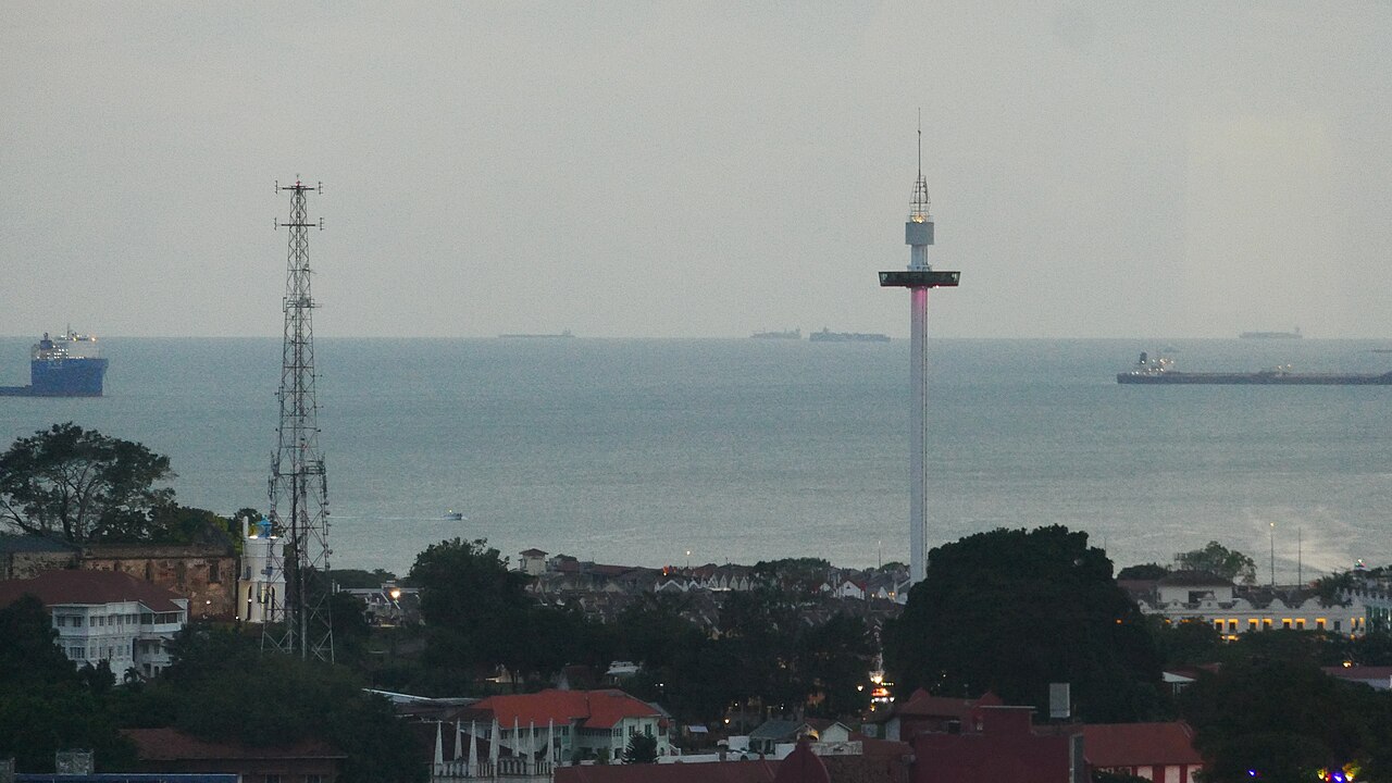 Ships transiting the Strait of Malacca