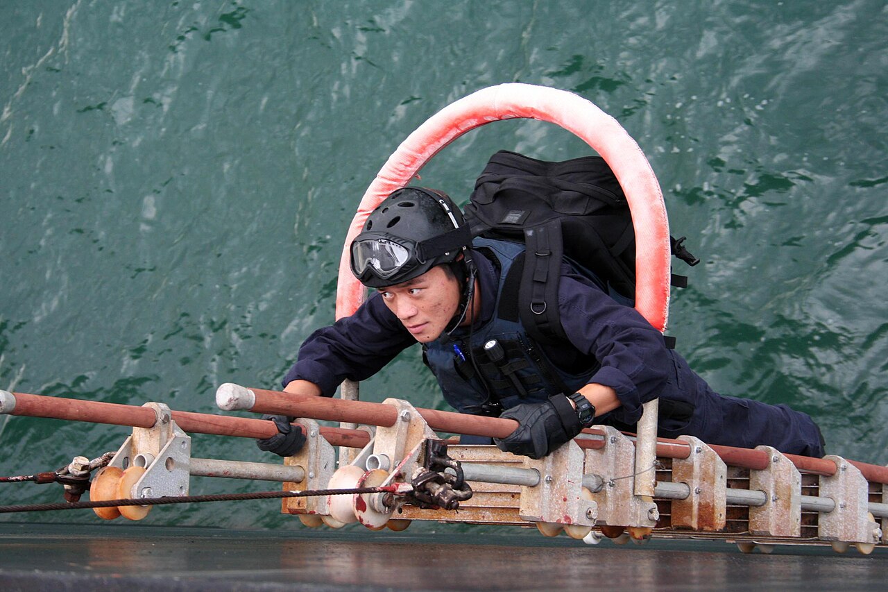 AI-Generated Intelligence Report Nearly Triggered US Boarding of Chinese Cargo Ship