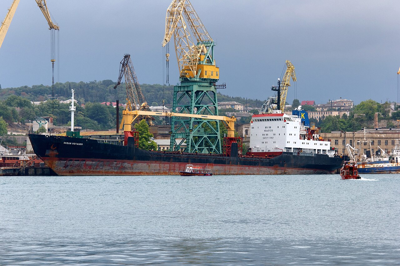 US and China Extend Port Fee Suspension to January 2027 Following Trump-Xi Summit