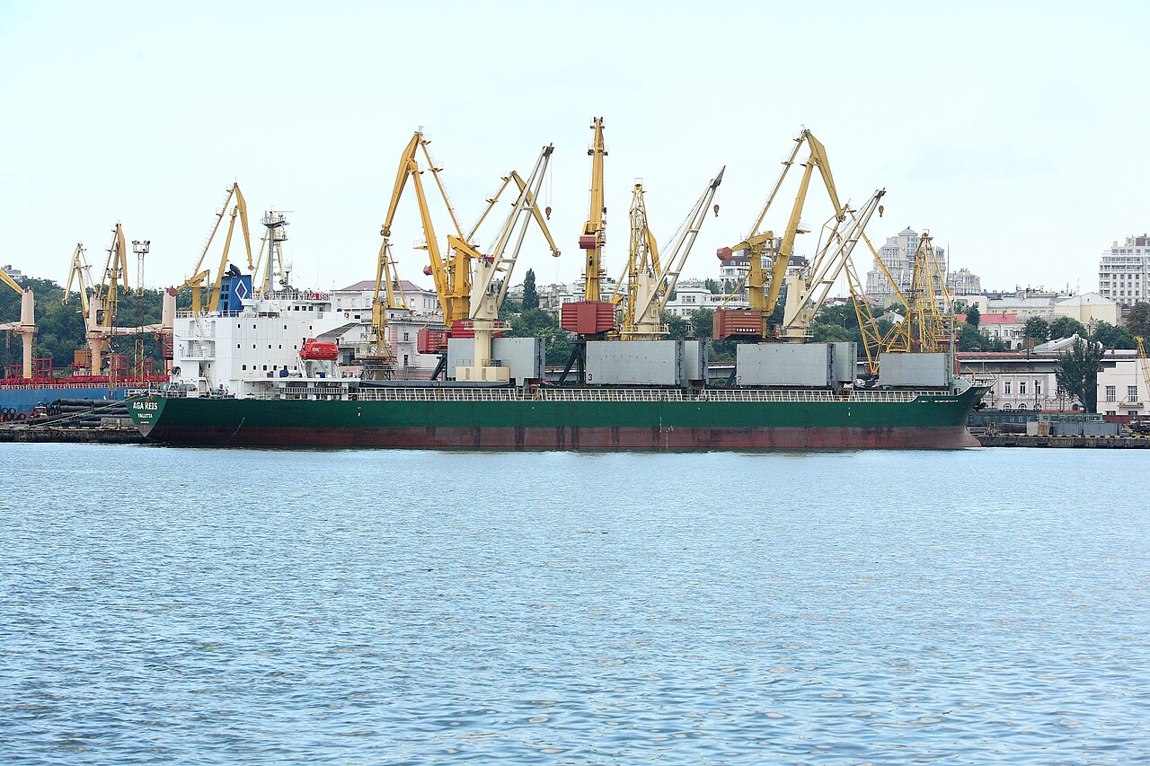 Russia Strikes Four Cargo Ships in Black Sea Attacks Near Odesa and Chornomorsk