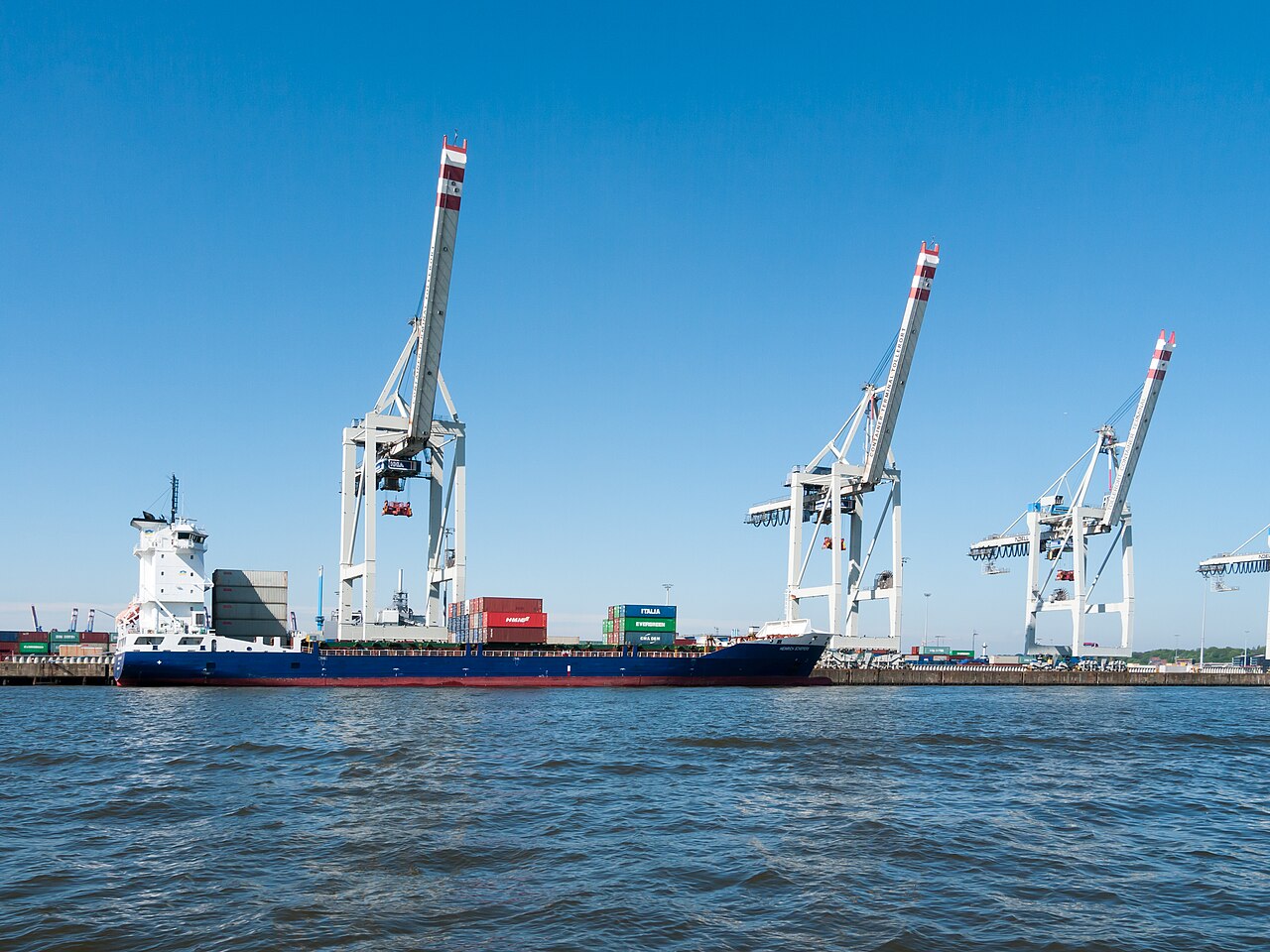 German Port Strike Averted as Ver.di Union Accepts New Wage Deal With Employers