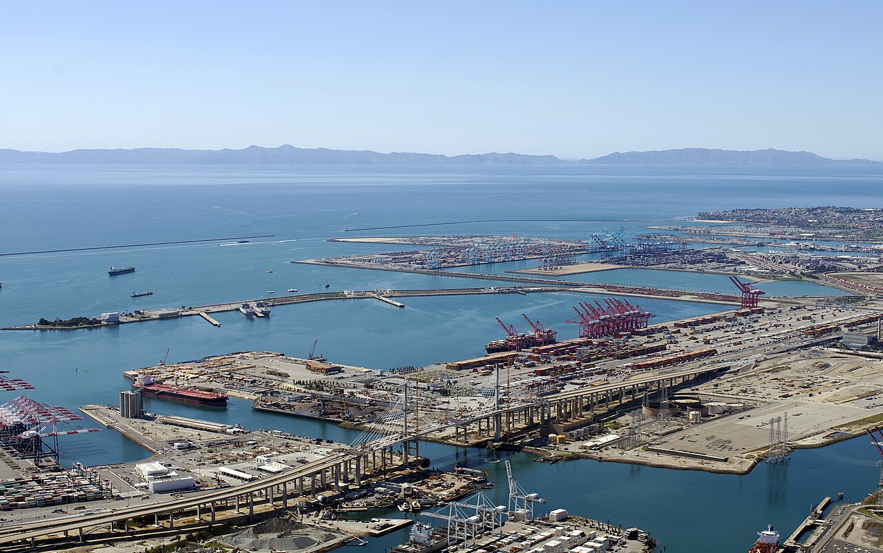 Port of Long Beach Posts Record September, Handles Nearly 1 Million TEUs as Imports Surge