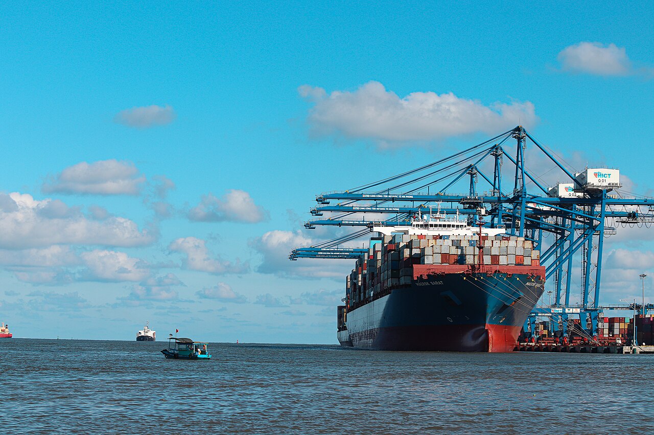A.P. Moller Capital to Acquire Singapore's Portek International From Mitsui in Third Ports Deal Since August