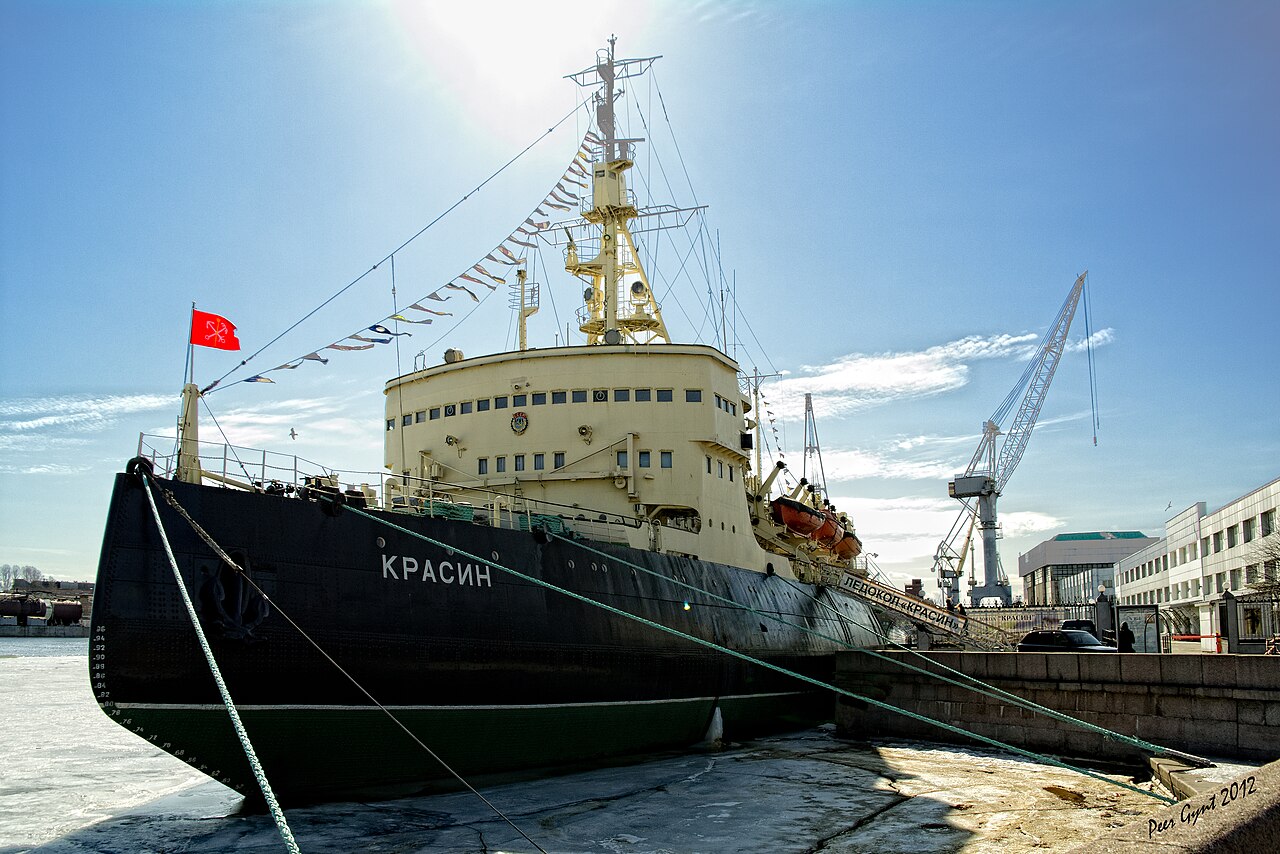 Northern Sea Route Transits Surpass 2025 Record as Hormuz and Red Sea Disruption Pushes Traffic North
