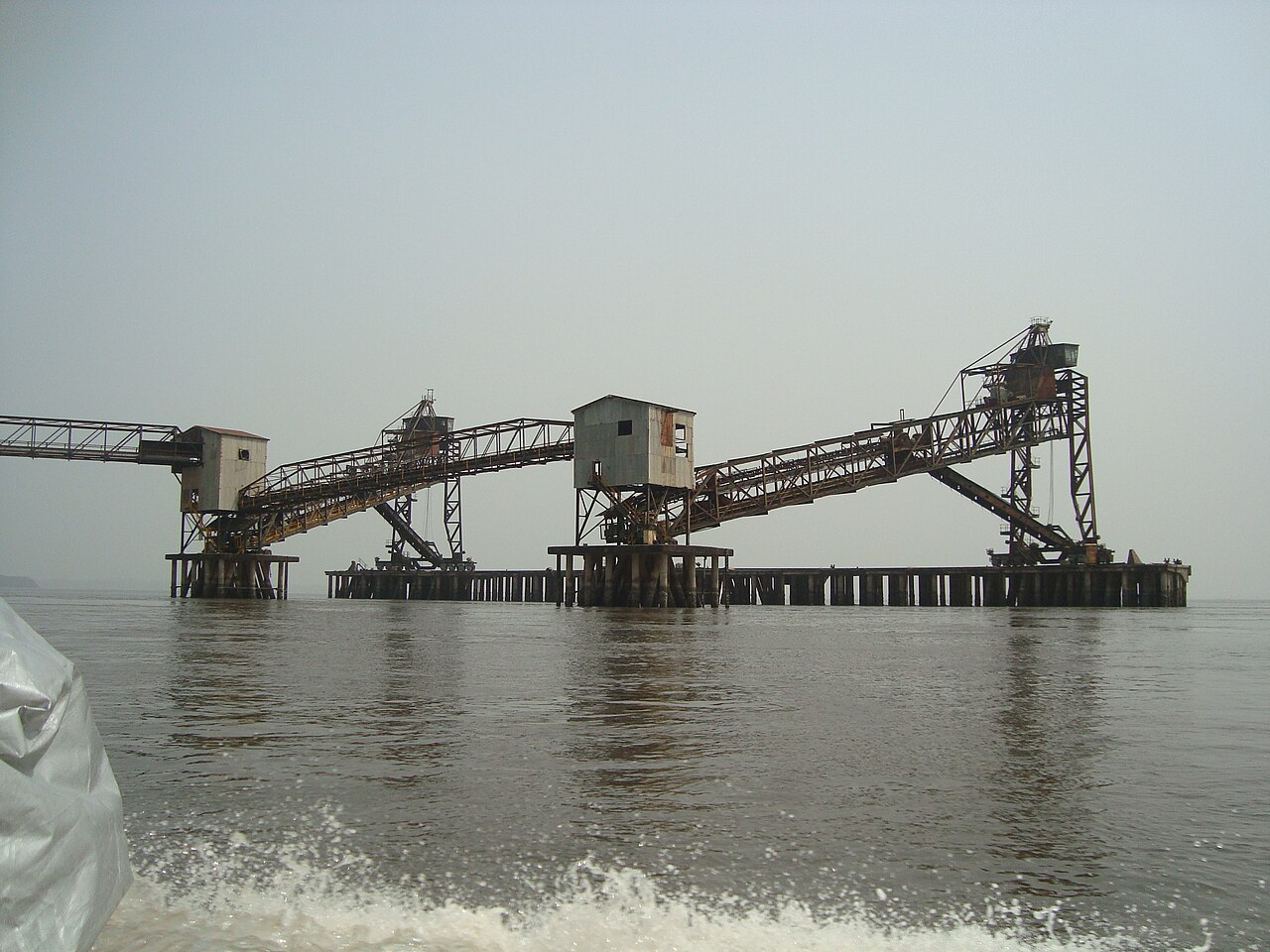 Sierra Leone Launches Chinese-Backed National Shipping Line, Targets 50-Vessel Fleet