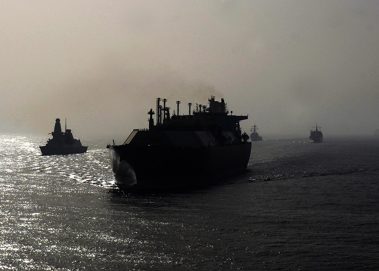 UAE Confirms Oil Spill From Attacked Tanker, Closes Umm Al Quwain Beaches