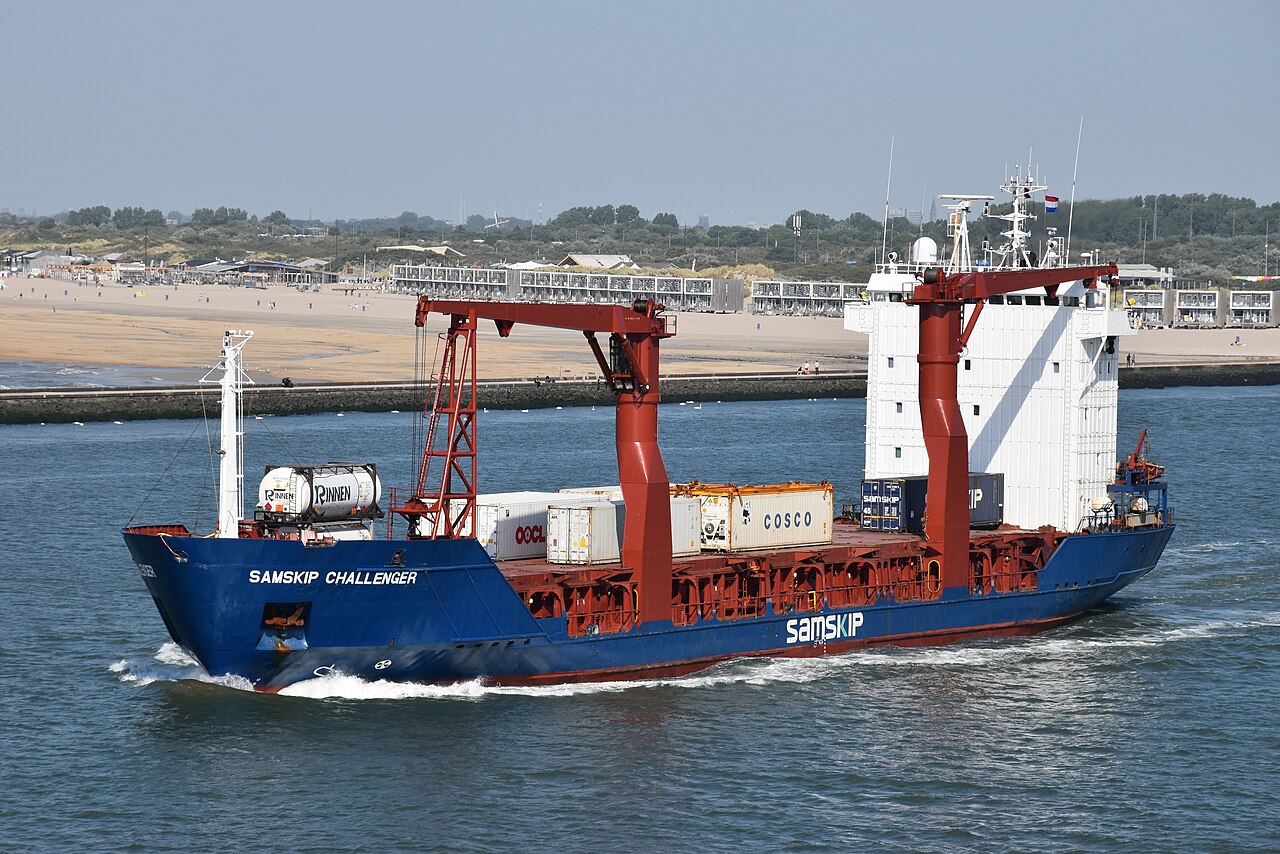 Spain's Boluda Shipping Agrees to Acquire Iceland's Samskip, Creating 32-Vessel European Short-Sea Network